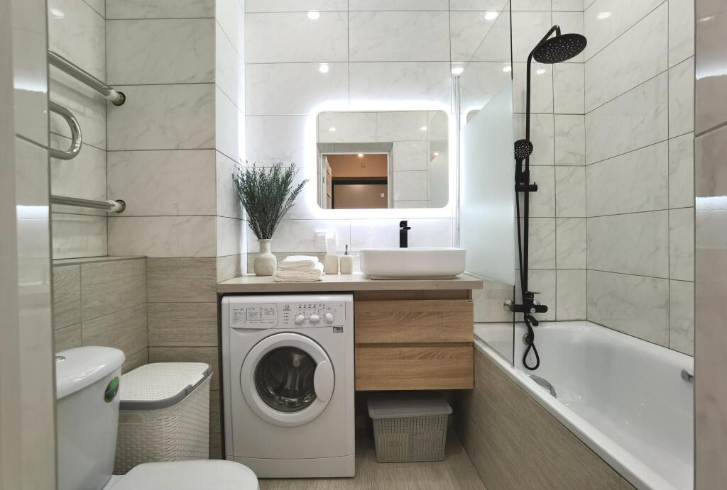 Красноярск: Апартаменты на улице Краснодарская 40/1