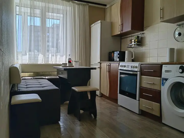 Москва: Ирэн Апарт на Генерала Тюленева