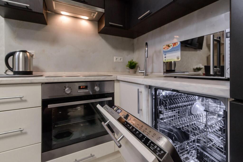 Москва: Comfort Home (Комфорт Хоум) на улице Космонавтов