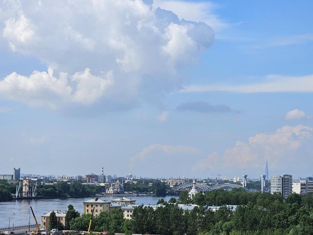 Санкт-Петербург: Апартаменты на Октябрьской набережной 34 к.4
