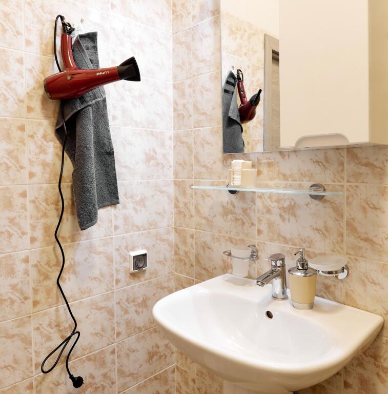 Санкт-Петербург: Апартаменты на Малом проспекте Васильевского острова 27