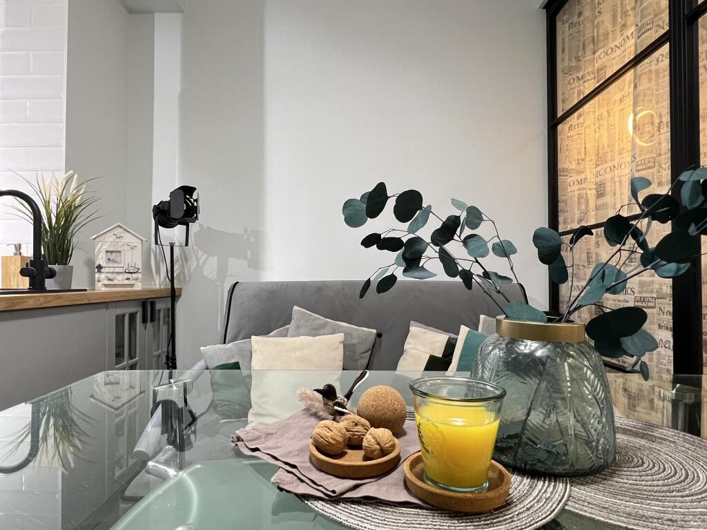 Санкт-Петербург: Апартаменты на проспекте Большеохтинском