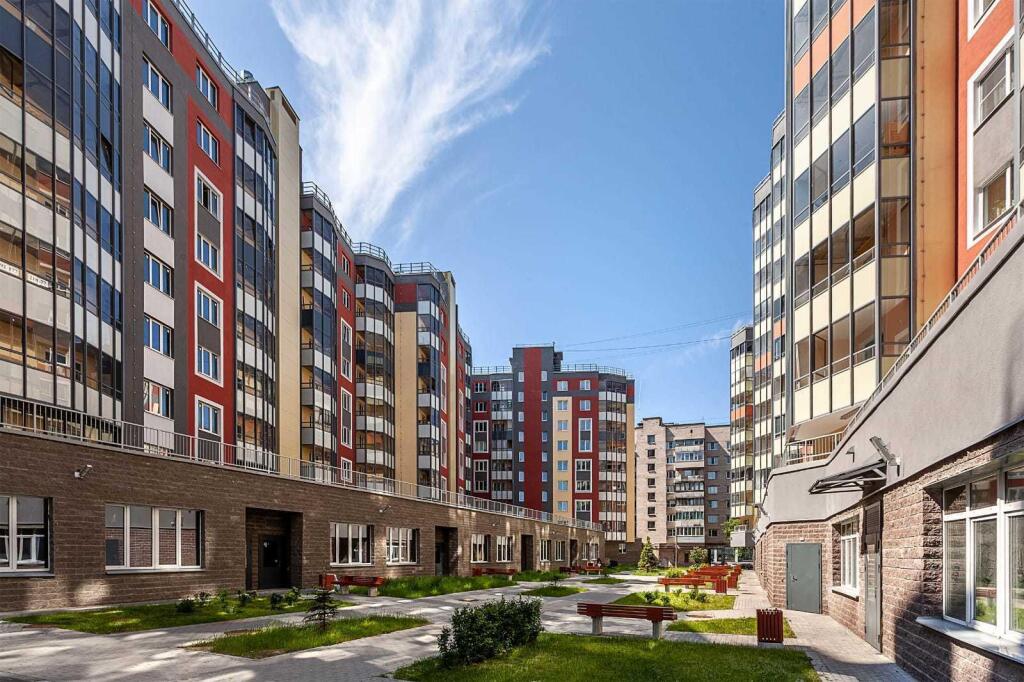 Санкт-Петербург: Апартаменты на проспекте Большеохтинском