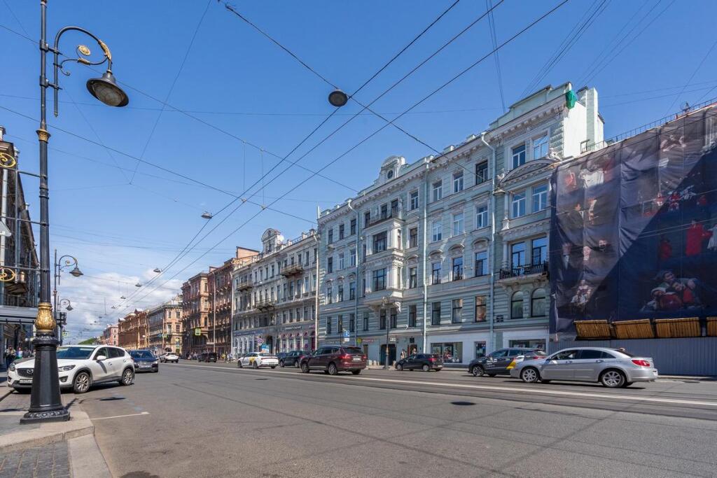 Санкт-Петербург: Апартаменты на проспекте Владимирский