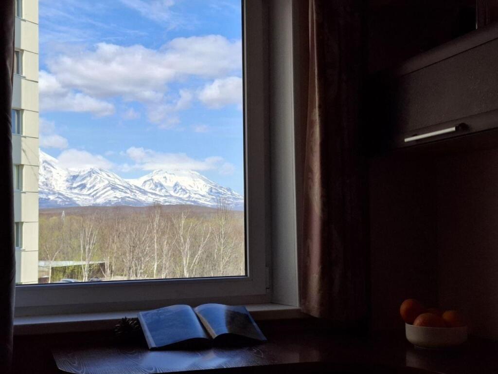 Петропавловск-Камчатский: Апартаменты на улице Ларина 18/1