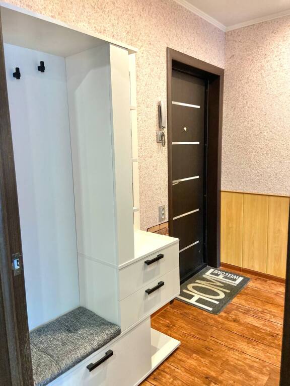 Петропавловск-Камчатский: Квартира Однокомнатная в Деловом Центре Города