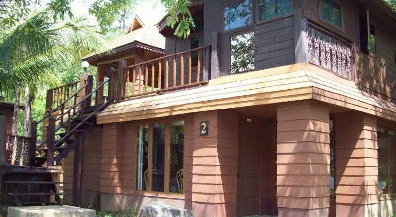Ко Чанг: Aunchaleena Beach Front Resort