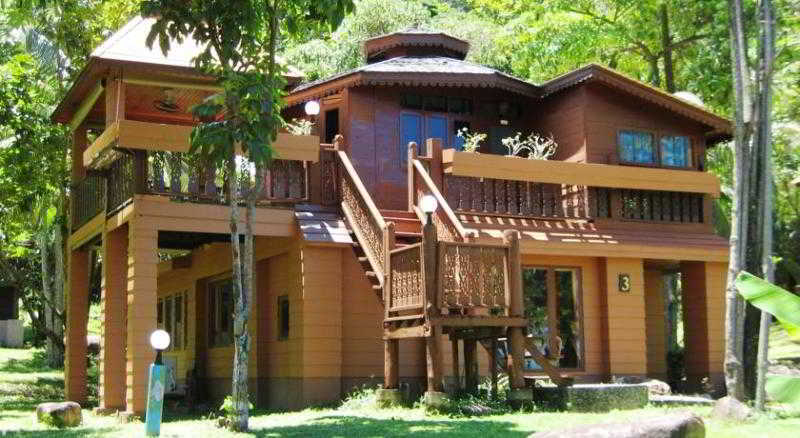 Ко Чанг: Aunchaleena Beach Front Resort