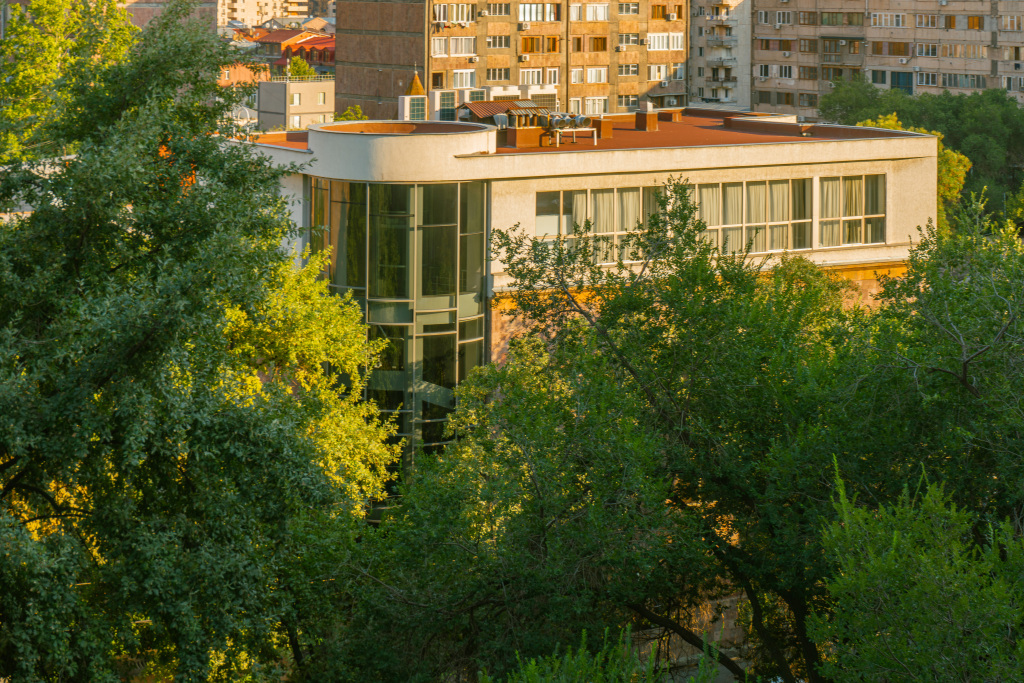 Ереван: Апартаменты 1BR/Stylish Apt on Saryan st/Keygo