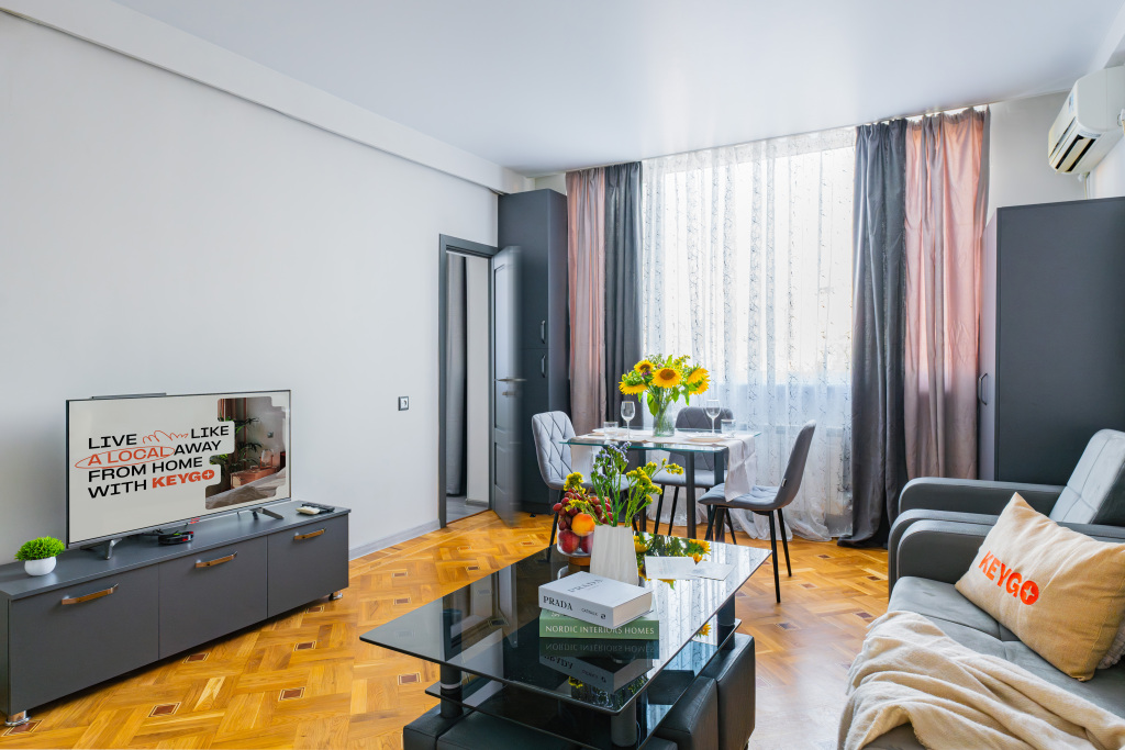 Ереван: Апартаменты 1BR/Stylish Apt on Saryan st/Keygo