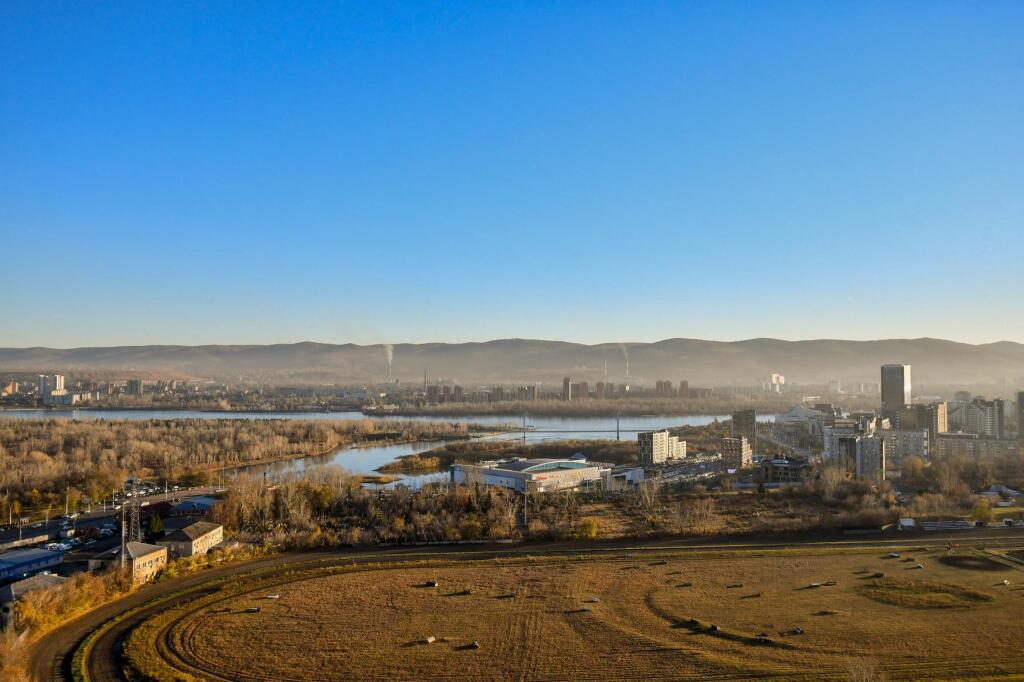 Красноярск: Апартаменты на улице Дудинская 2 корпус Б