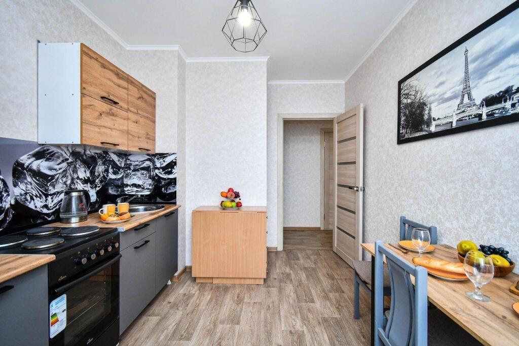 Красноярск: Апартаменты на улице Дудинская 2 корпус В