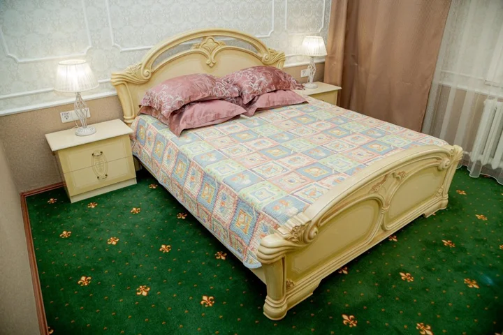 Троицк: Premier