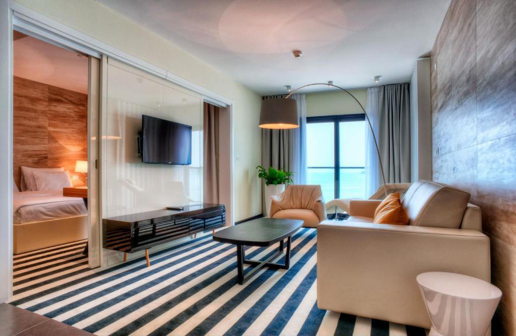Будва: Hotel Aleksandar