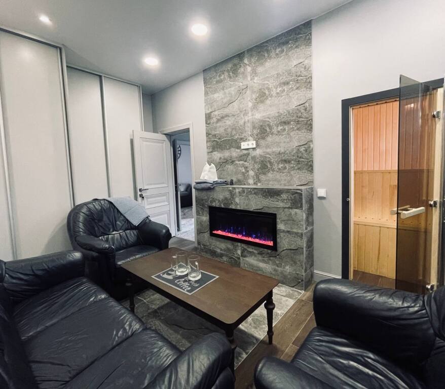 Частный дом Apartburo Grey House — фото 1