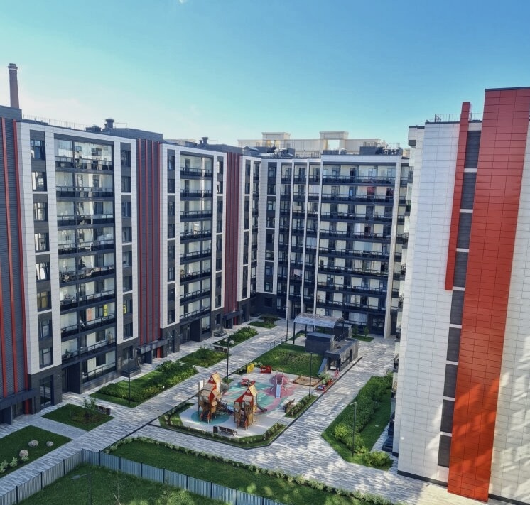 Санкт-Петербург: Квартира рядом с центром, у Невы