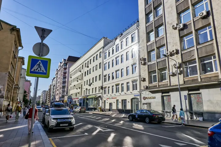 Москва: Апартаменты EasyGuest у концертного зала П.И. Чайковского