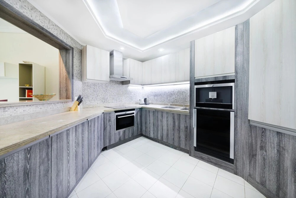 Дубай: Maison Privee - Beach Access Apt w/ Burj & Sea Views on The Palm