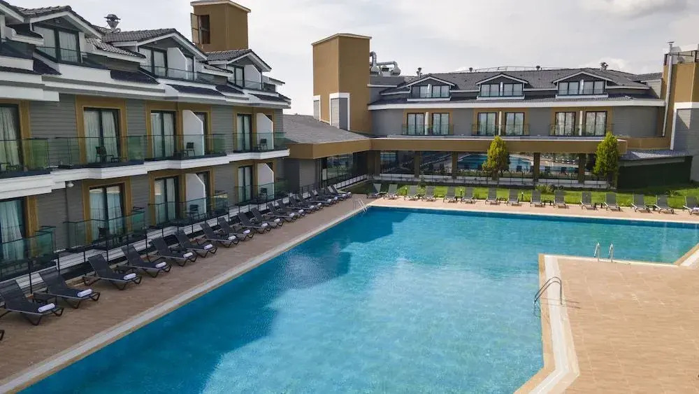 Карахаит: Signature Thermal Otel