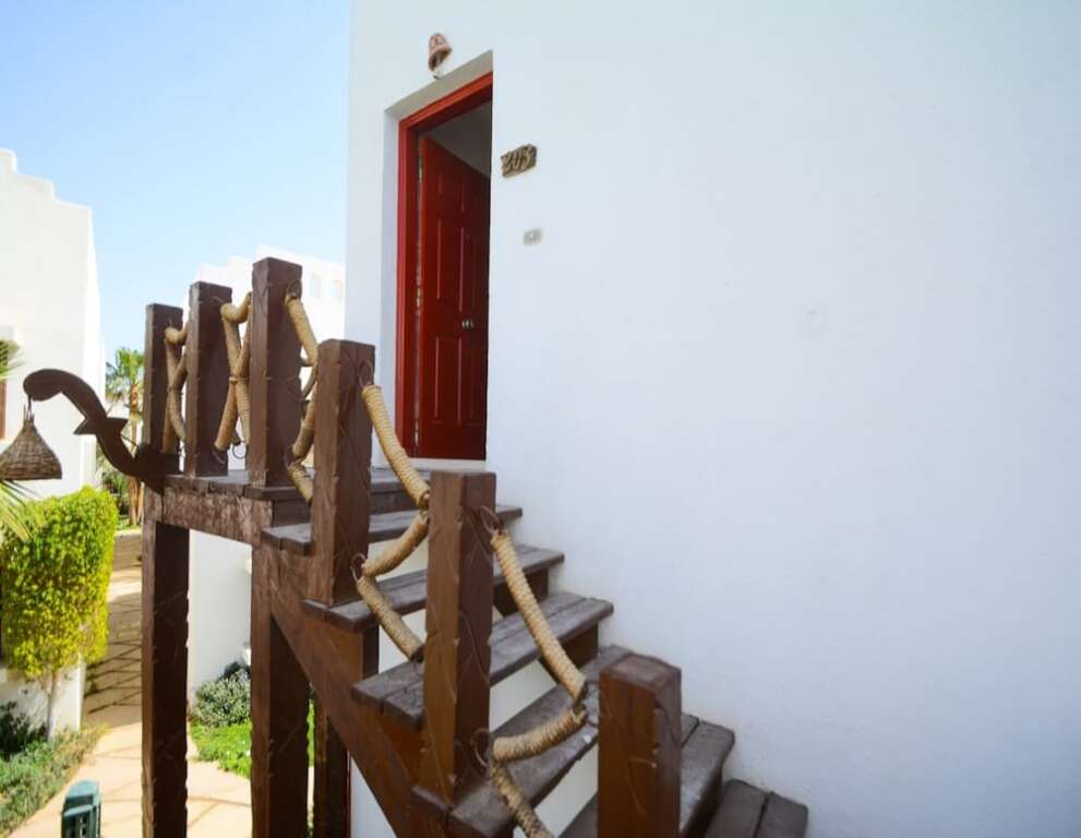 Шарм-эш-Шейх (Шарм-эль-Шейх): Sharm Real Estate