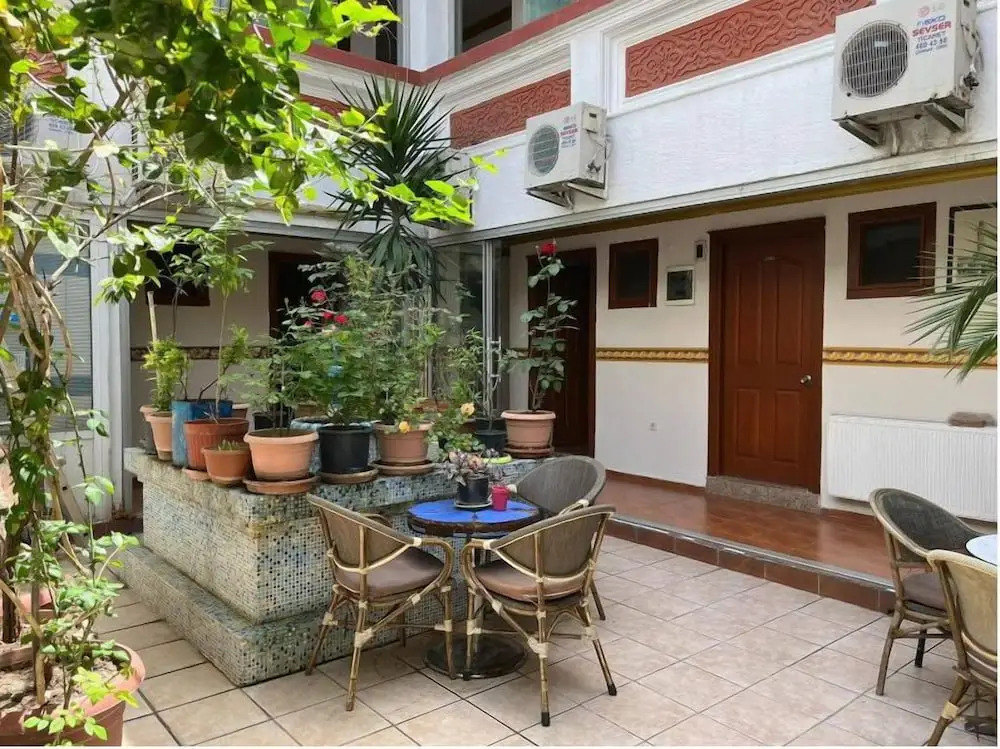 Измир: Vatan Otel