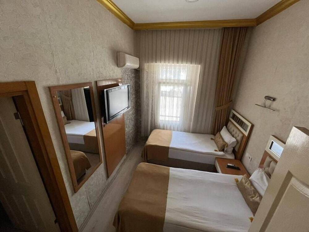 Измир: Vatan Otel
