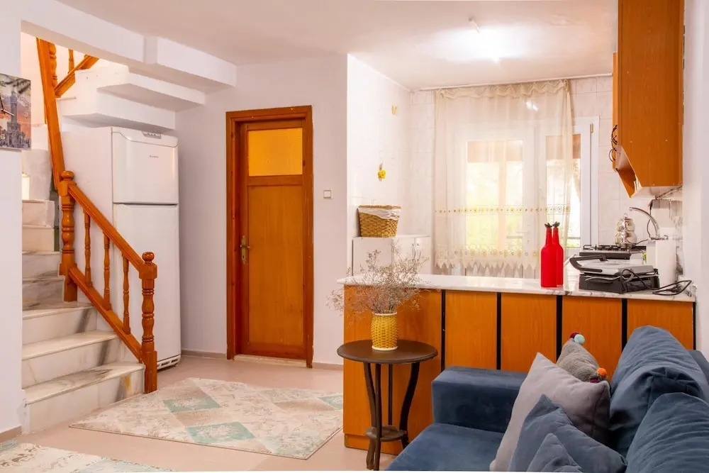 Измир: Flat With Large Balcony in Izmir