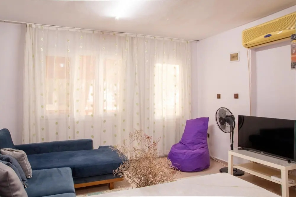 Измир: Flat With Large Balcony in Izmir