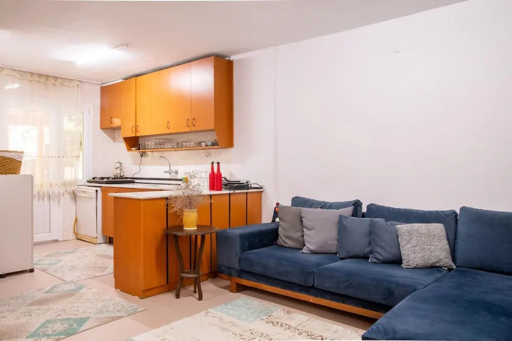 Измир: Flat With Large Balcony in Izmir