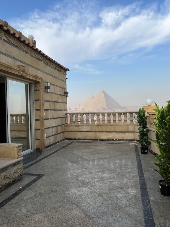 Crowne Pyramids view inn — фото 4