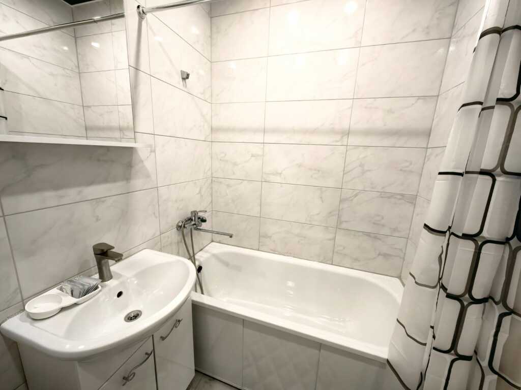 Северодвинск: Апартаменты LikeHome на ул. Ломоносова, 3