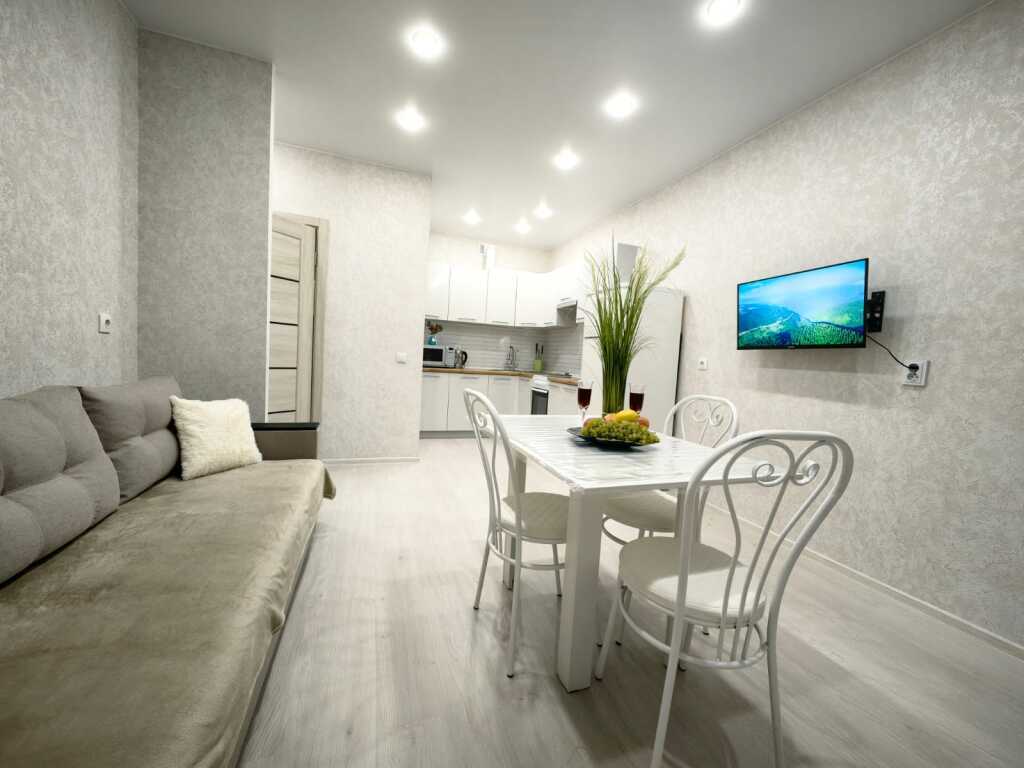Северодвинск: Апартаменты LikeHome на ул. Ломоносова, 3
