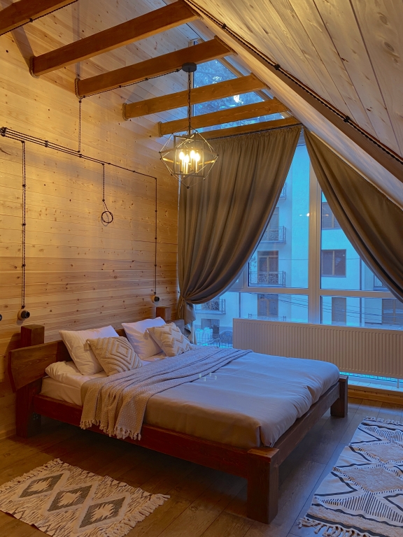 Ksisyuryulgen: Гостевой дом Kingswood Elbrus