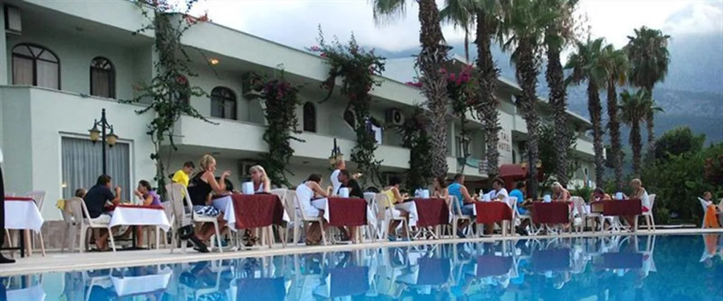 Бельдиби: Tal Hotel