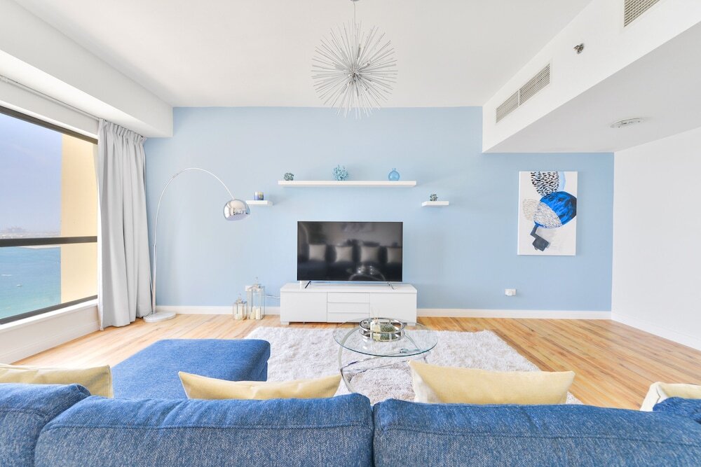 Дубай: Luxury JBR - Full Sea View - Free Beach Resorts Access