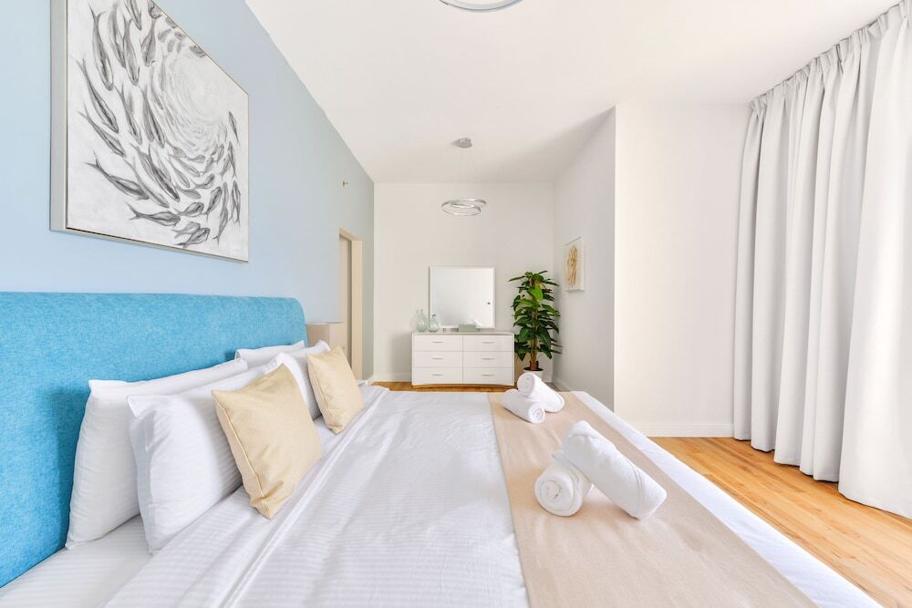 Дубай: Luxury JBR - Full Sea View - Free Beach Resorts Access