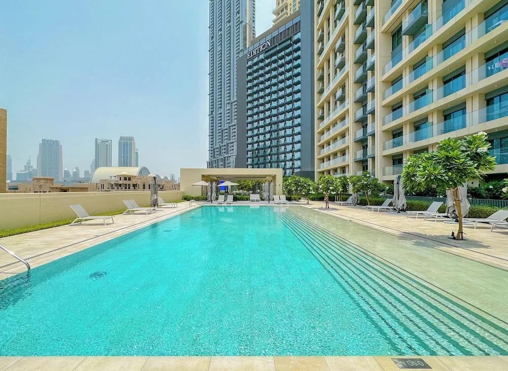 Дубай: EDEN'S Homes & Villas - Burj Royale