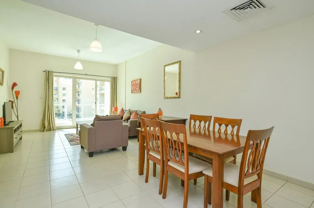 Дубай: 1 Bedroom Pool View Apartment - OAS