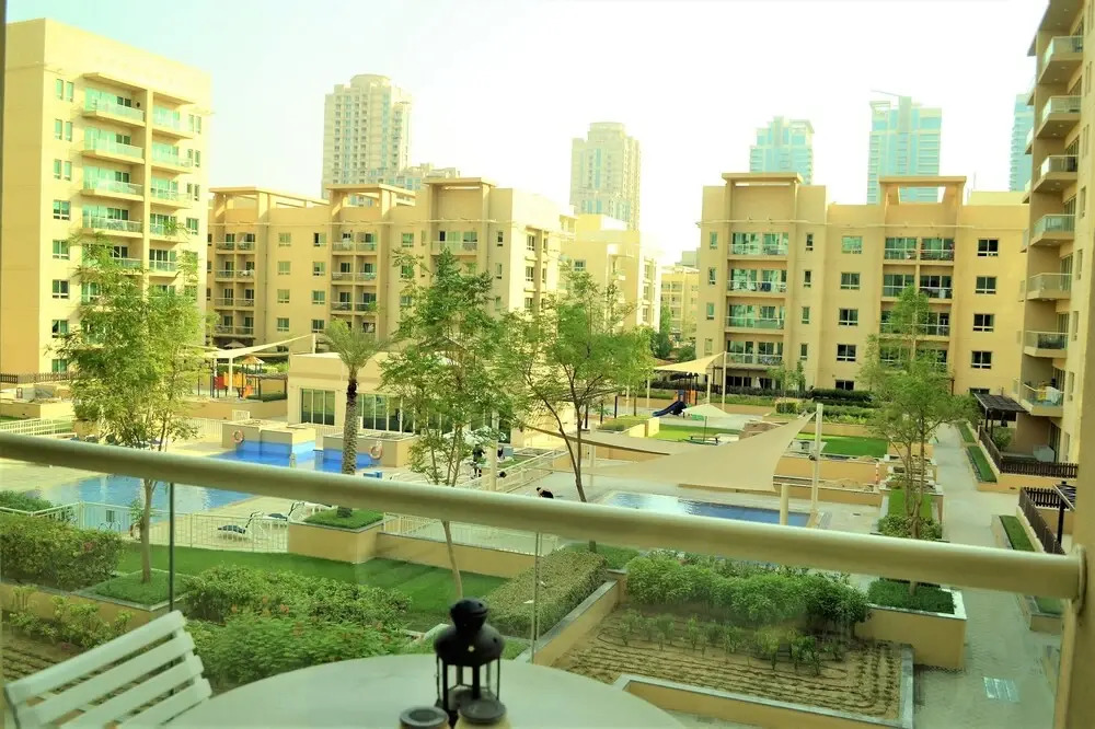 Дубай: 1 Bedroom Pool View Apartment - OAS