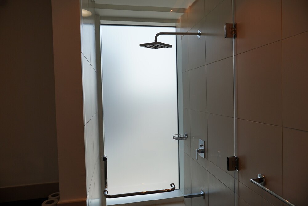 Дубай: SuperHost- Next to Dubai Canal   Elegant 1 BR   Business Bay