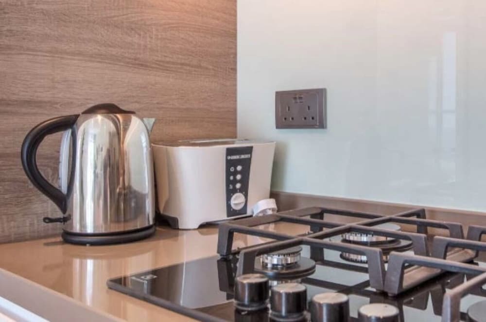 Дубай: Cozy 1BR with balcony sea view