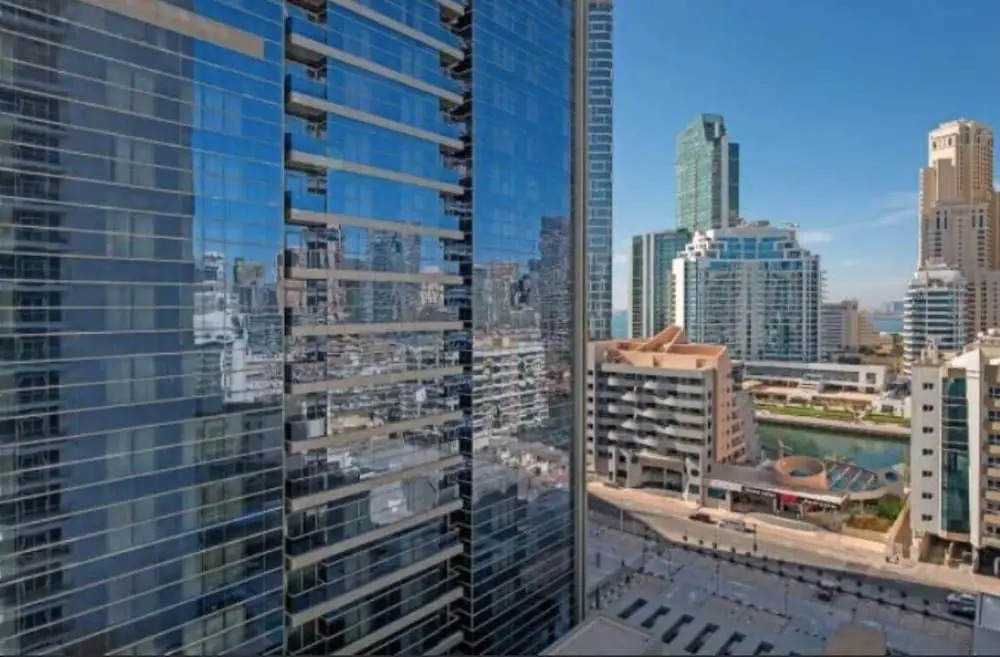 Дубай: Cozy 1BR with balcony sea view