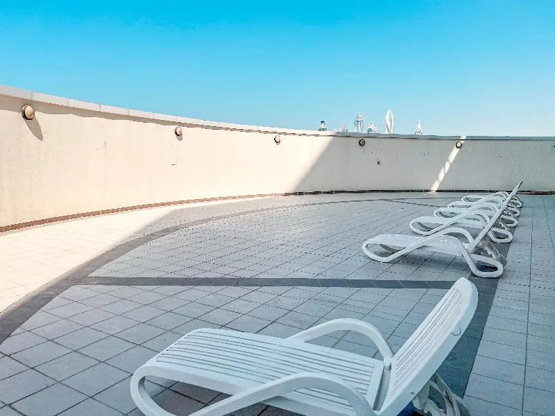 Дубай: Cosmos Living - Paramount Hotels