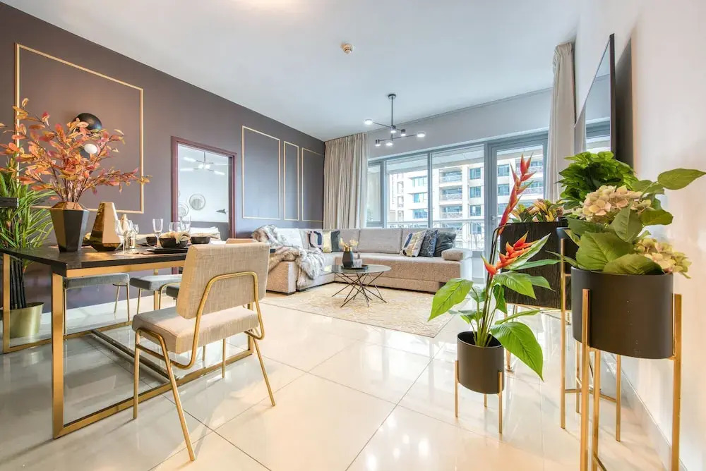 Дубай: Maison Privee - Radiant Urban Retreat with Iconic Burj Khalifa Vws