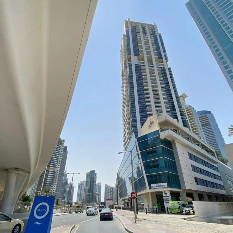 Дубай: Beautiful 1BR with sunset view
