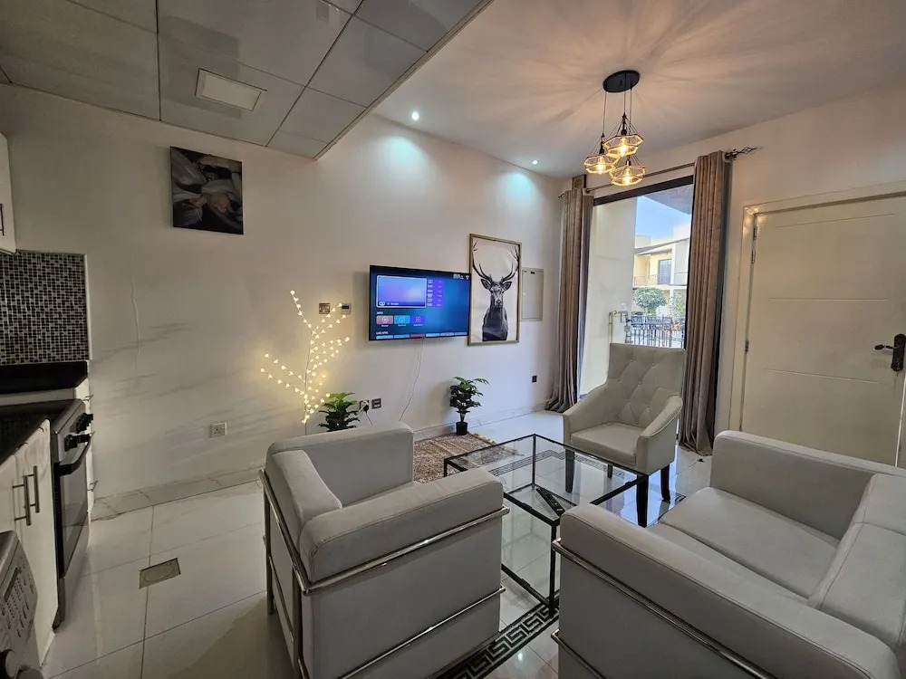 Дубай: Amazing One-bedroom Villa Townhouse