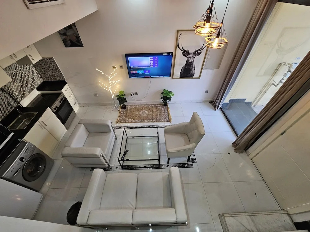 Дубай: Amazing One-bedroom Villa Townhouse