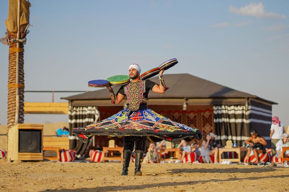 Дубай: Al Marmoom Oasis "Luxury Glamping & Bedouin Experience