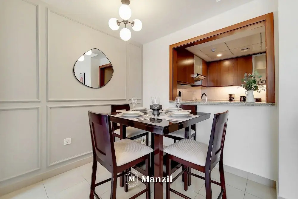 Manzil -Cozy 1BR Apt w/ Downtown Skyline Burj View — фото 3