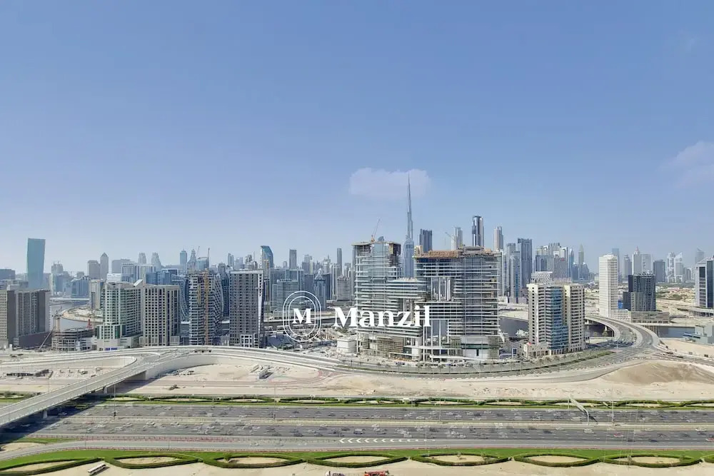 Manzil - Cozy 1BR in Paramount w Burj Khalifa View — фото 5